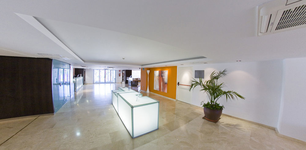 ורה Apartahotel Marina Rey II מראה חיצוני תמונה